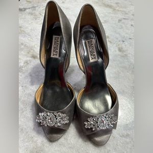 Badgley Mischka size 8.5 wide rhinestone heels